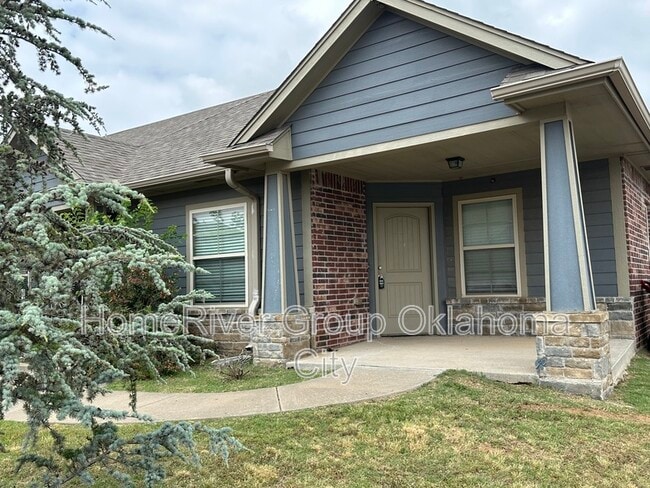 905 SW 92nd St in Oklahoma City, OK - Building Photo - Building Photo