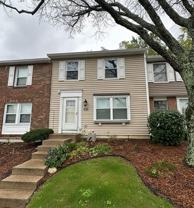 property at 2877 Mossy Brink Ct