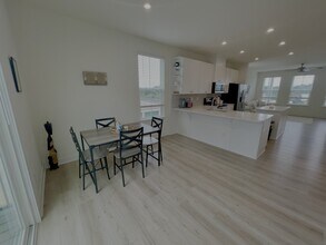 4916 Old Pineville Rd in Charlotte, NC - Building Photo - Building Photo