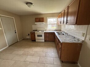 4145 W 22nd Pl in Gary, IN - Building Photo - Building Photo