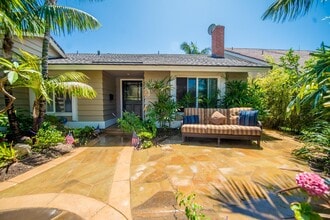 2780 Bluebird Cir in Costa Mesa, CA - Building Photo - Building Photo