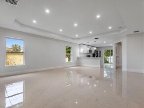 5584 Papaya Rd in West Palm Beach, FL - Building Photo - Building Photo