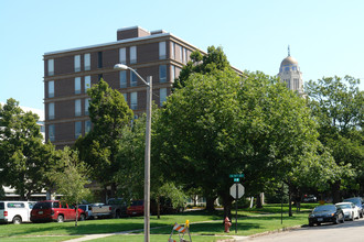 Pioneer House in Lincoln, NE - Building Photo - Building Photo