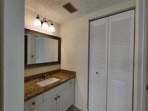 3050 Norwood Pl, Unit N111 in Boca Raton, FL - Building Photo - Building Photo