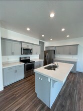 4772 Silver Ridge Rd in Eagle Mountain, UT - Building Photo - Building Photo