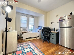 70 Strathmore Rd, Unit 11 in Boston, MA - Building Photo - Building Photo