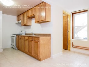 301 E 33rd St-Unit -B in Baltimore, MD - Building Photo - Building Photo