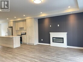 23 Mermot Ln in Markham, ON - Building Photo