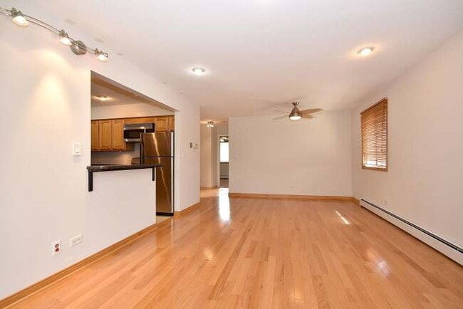 property at 20 Parkside Ct