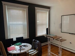 8 Ransom Rd, Unit 12 in Boston, MA - Building Photo - Building Photo