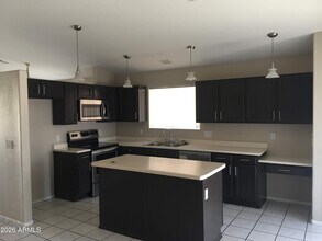 3215 W Abraham Ln in Phoenix, AZ - Building Photo - Building Photo