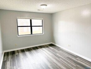 112 Jodi Dr in Madison, AL - Building Photo - Building Photo