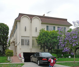 347 N Oakhurst Dr in Beverly Hills, CA - Building Photo - Building Photo