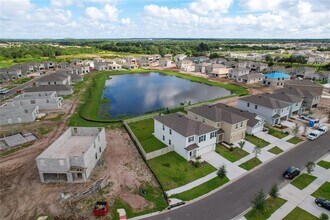 16506 Mosaic Oar Dr in Wimauma, FL - Building Photo - Building Photo