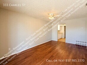 333 Charles St in Keller, TX - Building Photo - Building Photo