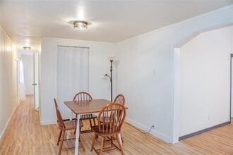 670 Mount Olivet Rd in Bowling Green, KY - Building Photo - Building Photo
