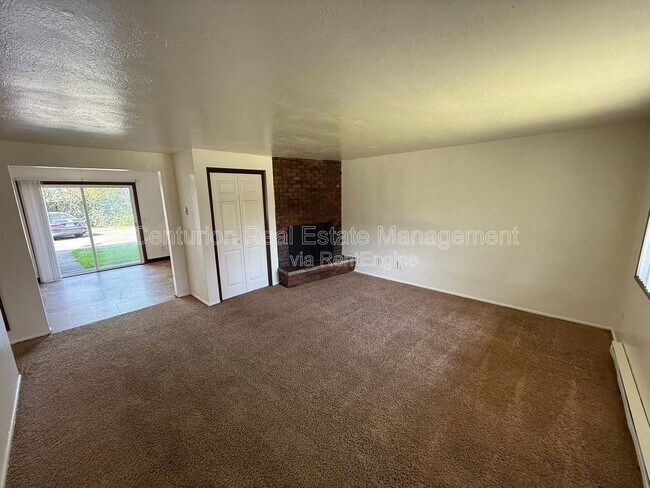 3875 Iberis St NE in Salem, OR - Building Photo - Building Photo