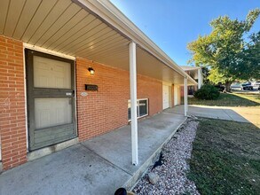 1022 S Arbutus St-Unit -1024 in Lakewood, CO - Building Photo - Building Photo