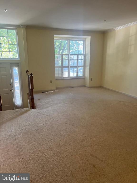 property at 6632 Duncan Pl