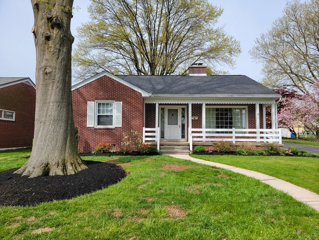 property at 137 N Hoover St