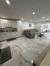 1874 W 73rd Pl in Hialeah, FL - Building Photo - Building Photo