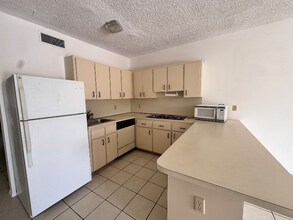 7625 SW 21st Terrace in Miami, FL - Building Photo - Building Photo