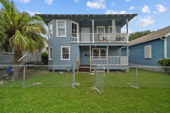 property at 4020 Avenue O 1/2