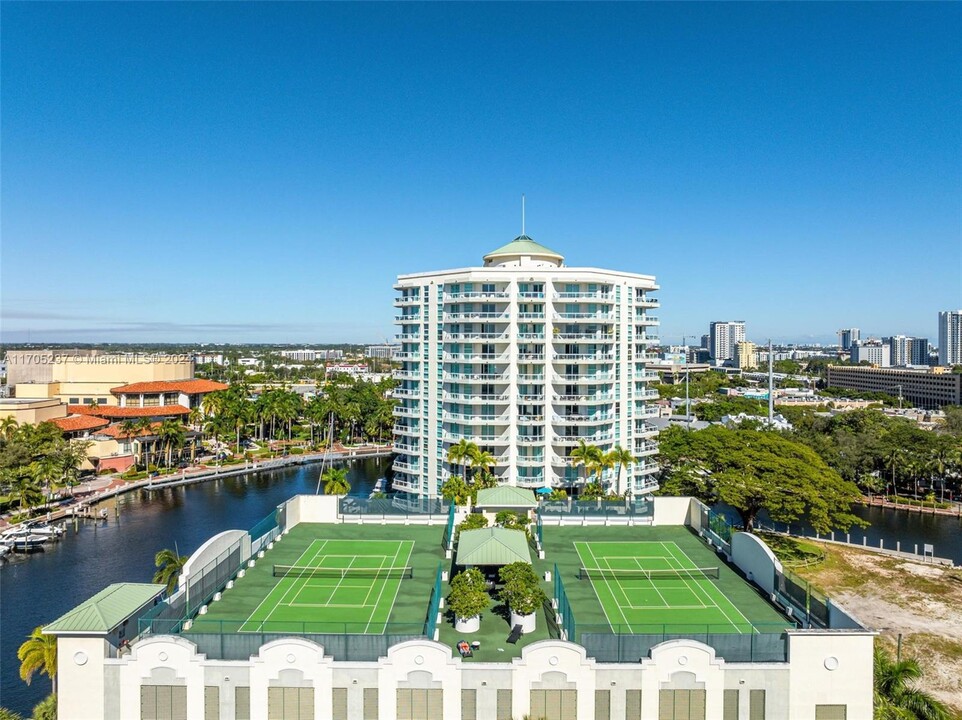 401 SW 4th Ave, Unit #1508 in Fort Lauderdale, FL - Foto de edificio