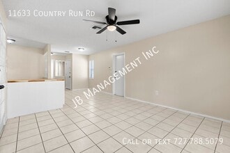 11633 Country Run Rd in Tampa, FL - Building Photo - Building Photo