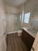 30908 Farmhouse Ct in Winchester, CA - Building Photo - Building Photo