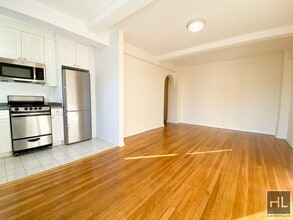 AMSTERDAM AVENUE in New York, NY - Foto de edificio - Building Photo