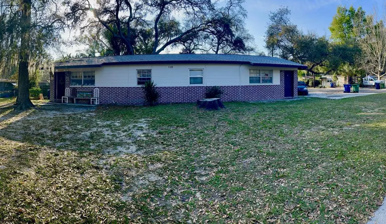 1109 E Seneca Ave in Tampa, FL - Building Photo