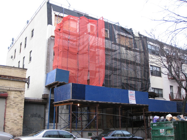 20 Albany Ave in Brooklyn, NY - Building Photo - Building Photo