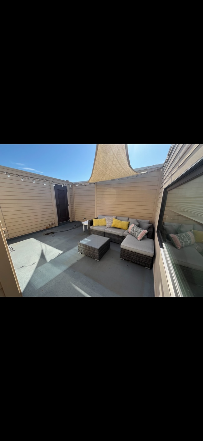 property at 1808 Manning Ave