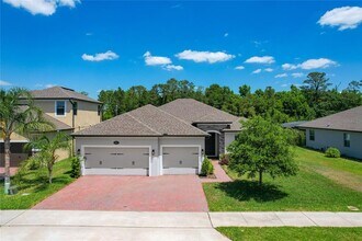 3037 Crystal Water Run in Oviedo, FL - Building Photo - Building Photo