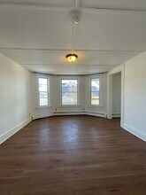 304 Cumberland Rd, Unit 2 in Lowell, MA - Building Photo - Building Photo