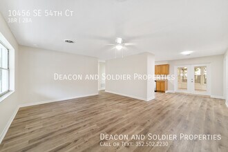 10456 SE 54th Ct in Belleview, FL - Building Photo - Building Photo