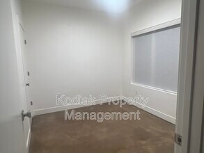 765 N 400 W in Salt Lake City, UT - Building Photo - Building Photo