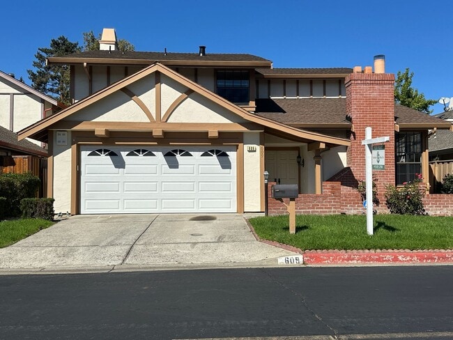 property at 609 Somerset Ln