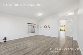 11533 W Piccadilly Rd in Avondale, AZ - Building Photo - Building Photo