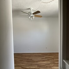 3525 Rebecca Ln, Unit E in Colorado Springs, CO - Building Photo - Building Photo