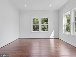 1830 Cherri Dr in Falls Church, VA - Building Photo - Building Photo