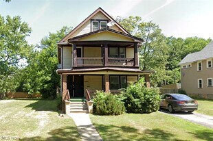 3407 Altamont Rd in Cleveland, OH - Building Photo