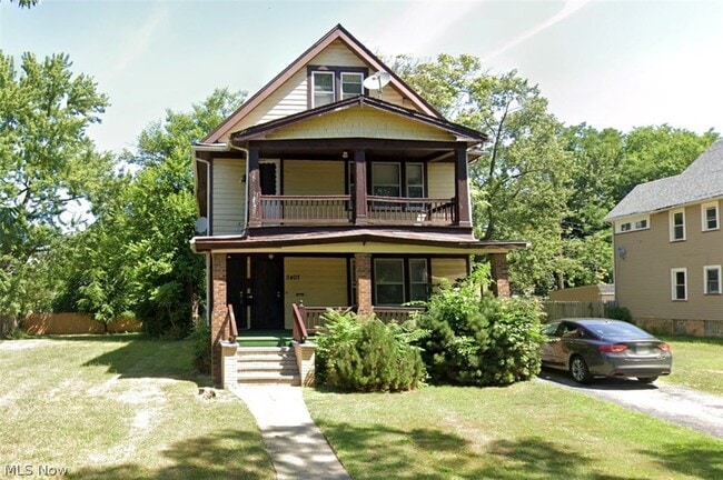 property at 3407 Altamont Rd