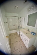 1423 Ashley River Rd in Charleston, SC - Building Photo - Building Photo