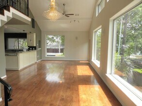 737 Yale St in Houston, TX - Building Photo - Building Photo