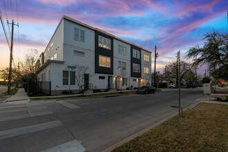 3500 Harmon Ave in Austin, TX - Building Photo - Building Photo