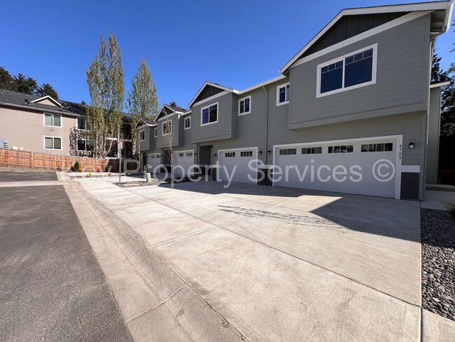 4705 NE 37th Ct in Vancouver, WA - Building Photo - Building Photo