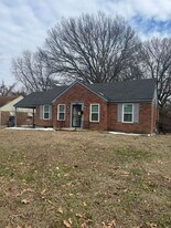 1328 Semmes St in Memphis, TN - Building Photo