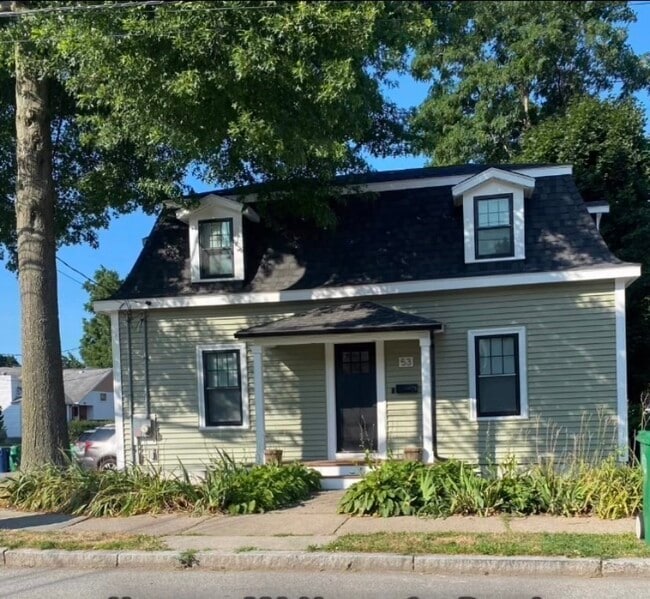 property at 53 Hawthorn St